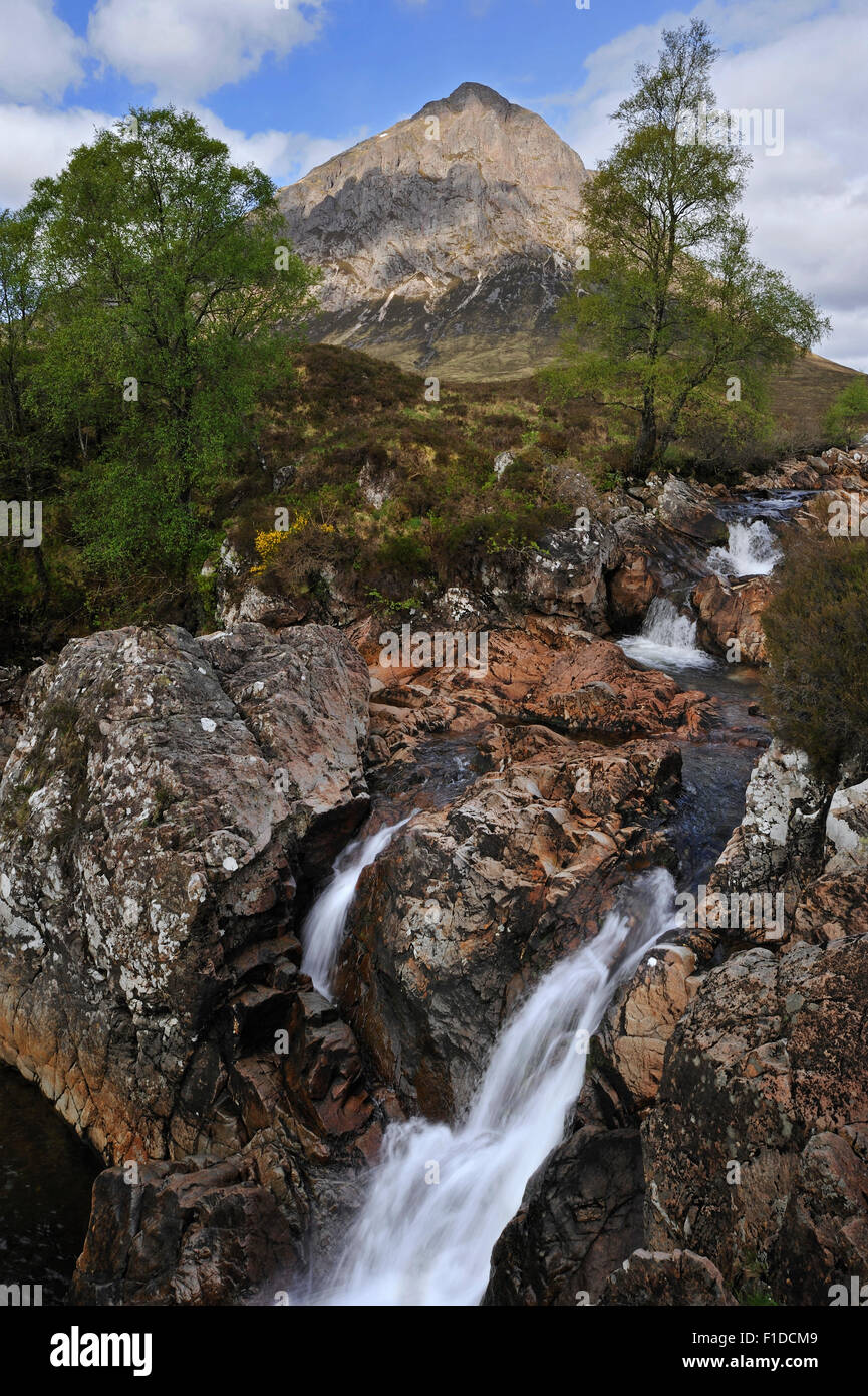 Waterfall and Buachaille Etive Mor at Glen Etive in Glencoe / Glen Coe, Highlands, Scotland, UK