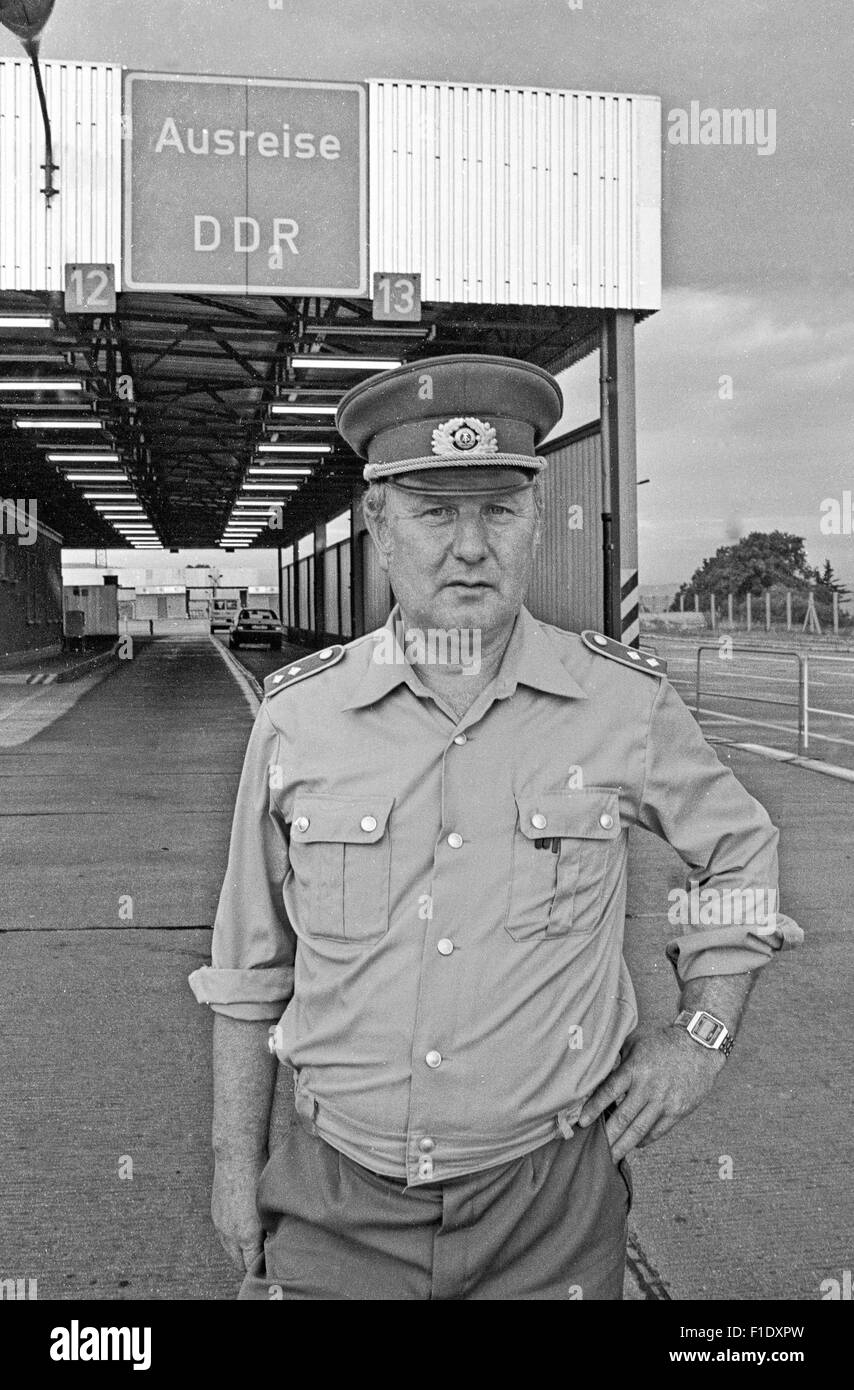 Last shift of the GDR border troops, the German-German border, here the border crossing point Wartha-Herleshausen, motorway A4 Stock Photo