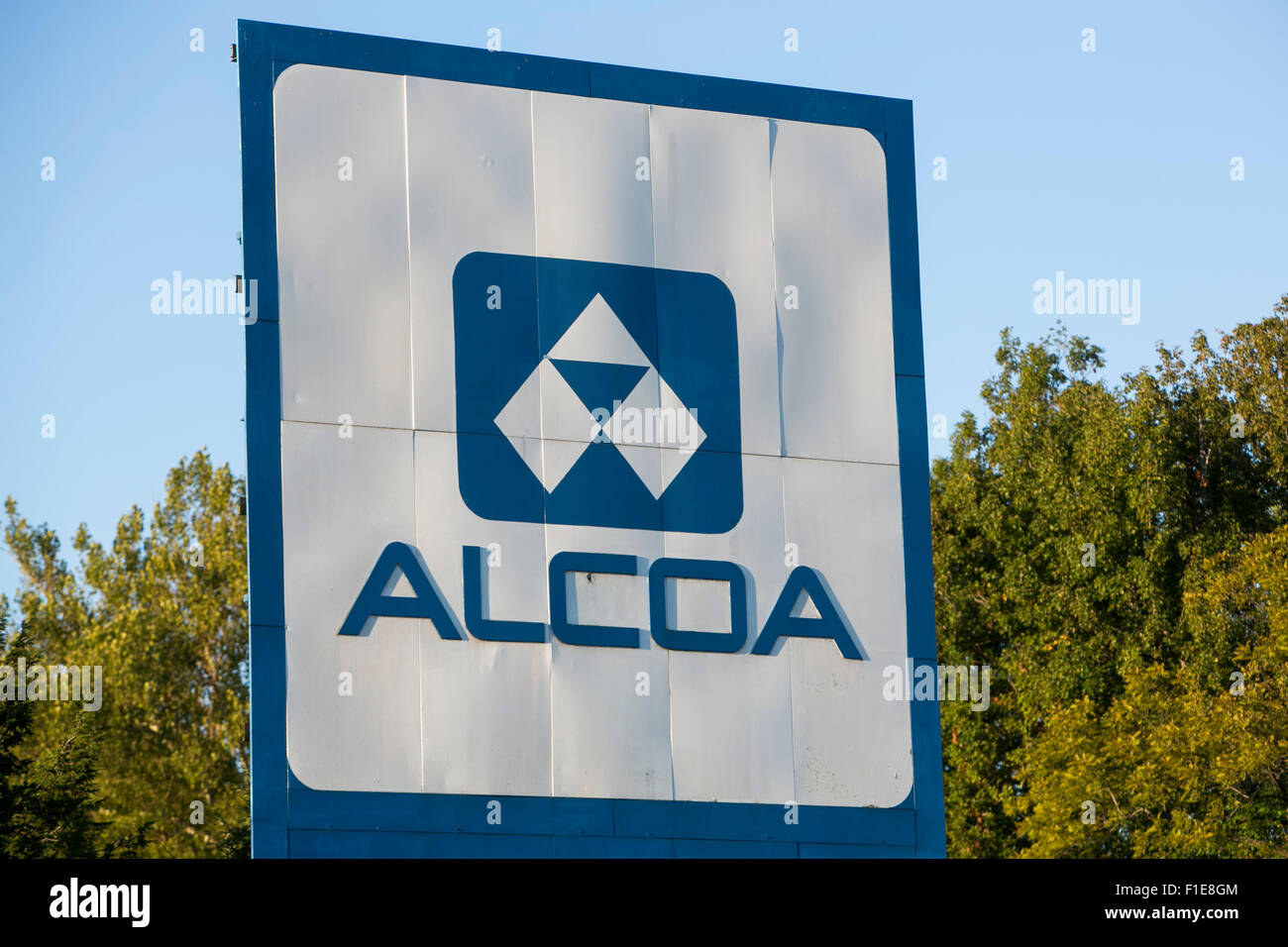 A logo sign outside of the Alcoa Warrick Operations facility in Newburgh, Indiana on August 25, 2015. Stock Photo