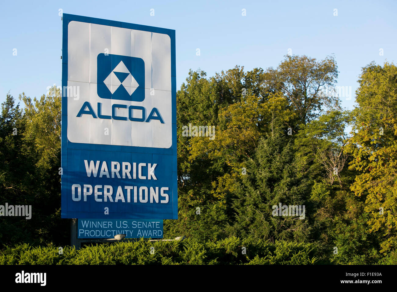 A logo sign outside of the Alcoa Warrick Operations facility in Newburgh, Indiana on August 25, 2015. Stock Photo