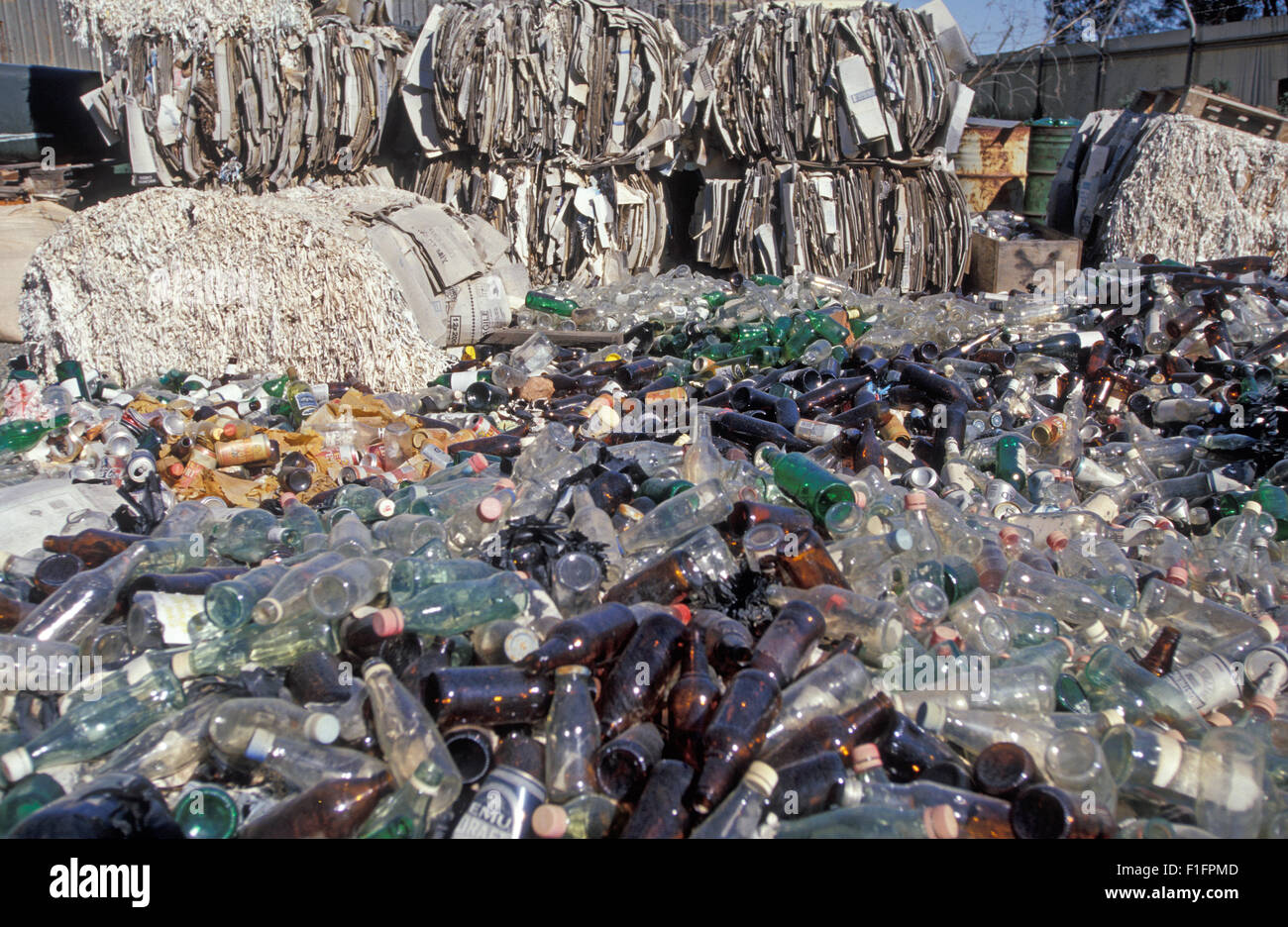 Collapsed cardboard boxes hi-res stock photography and images - Alamy