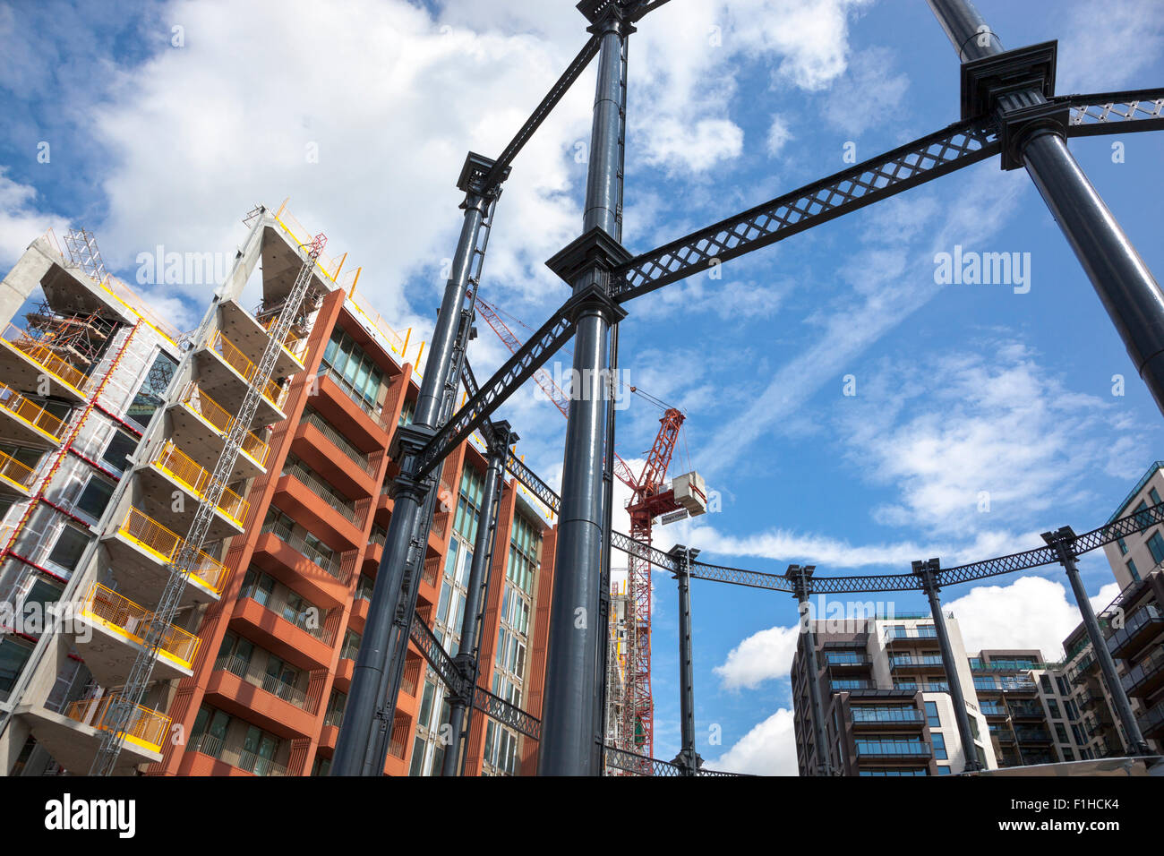 29th August 2015 - Ongoing construction of new Gasholders London residential towers at Kings Cross Stock Photo
