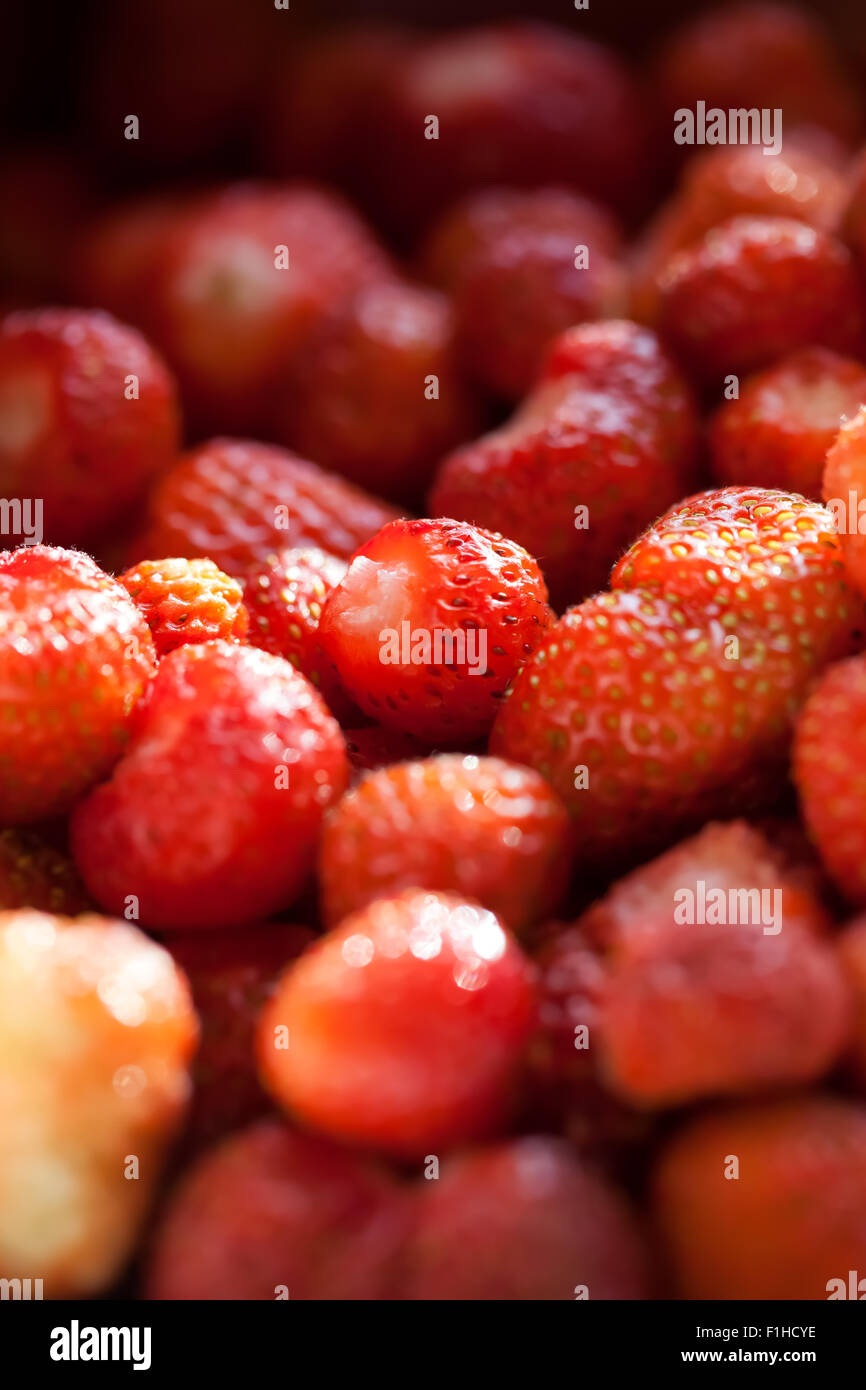 Fresh ripe strawberry, food frame background Stock Photo - Alamy