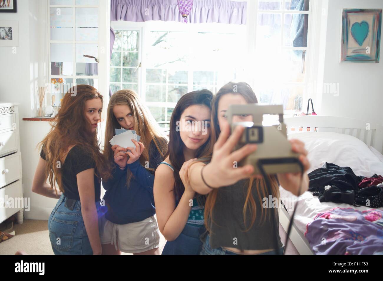 Cute Teen Girls Taking Selfies