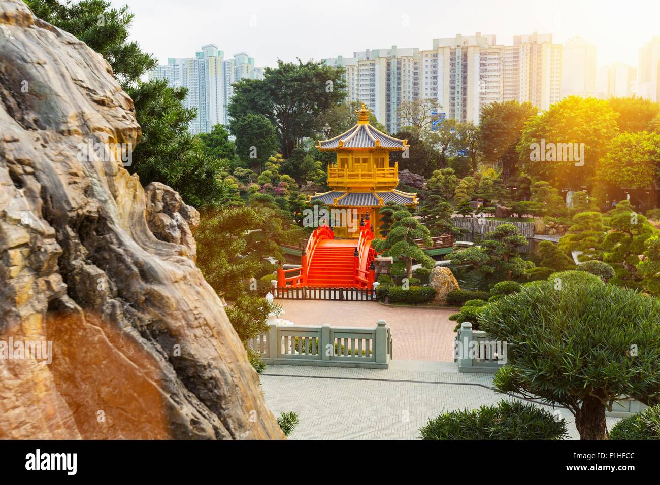 Pagoda and pavilion, Nan Lian Garden, Diamond Hill, Hong Kong, China Stock Photo
