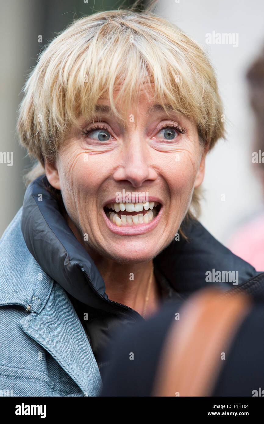 London, UK. 2 September 2015. British actress Emma Thompson leads the Greenpeace 'Save the Arctic' protest at Shell's South Bank headquarters. The protest highlights the need to protect the Arctic from oil company's drilling. Photo: Nick Savage/Alamy Live News Stock Photo