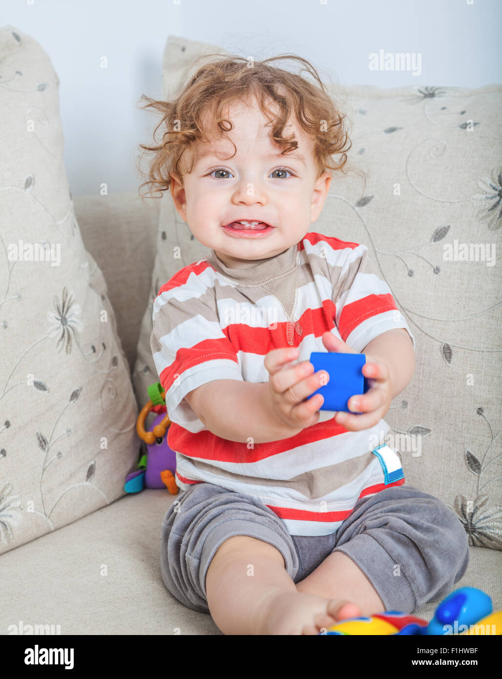 toys for 11 month old baby boy
