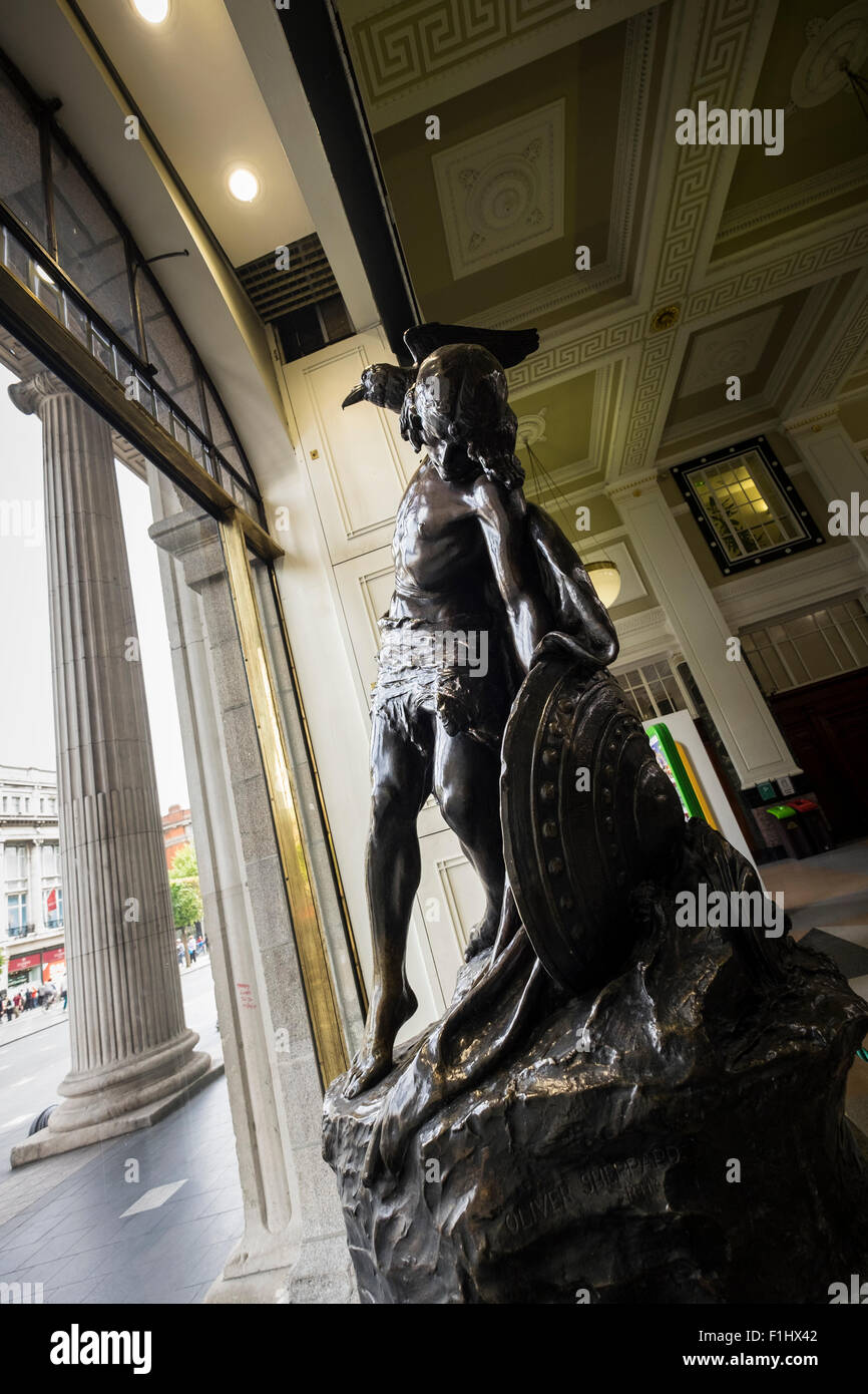 Bronze statue by Oliver Sheppard, of Cú Chulainn, also spelt Cú
