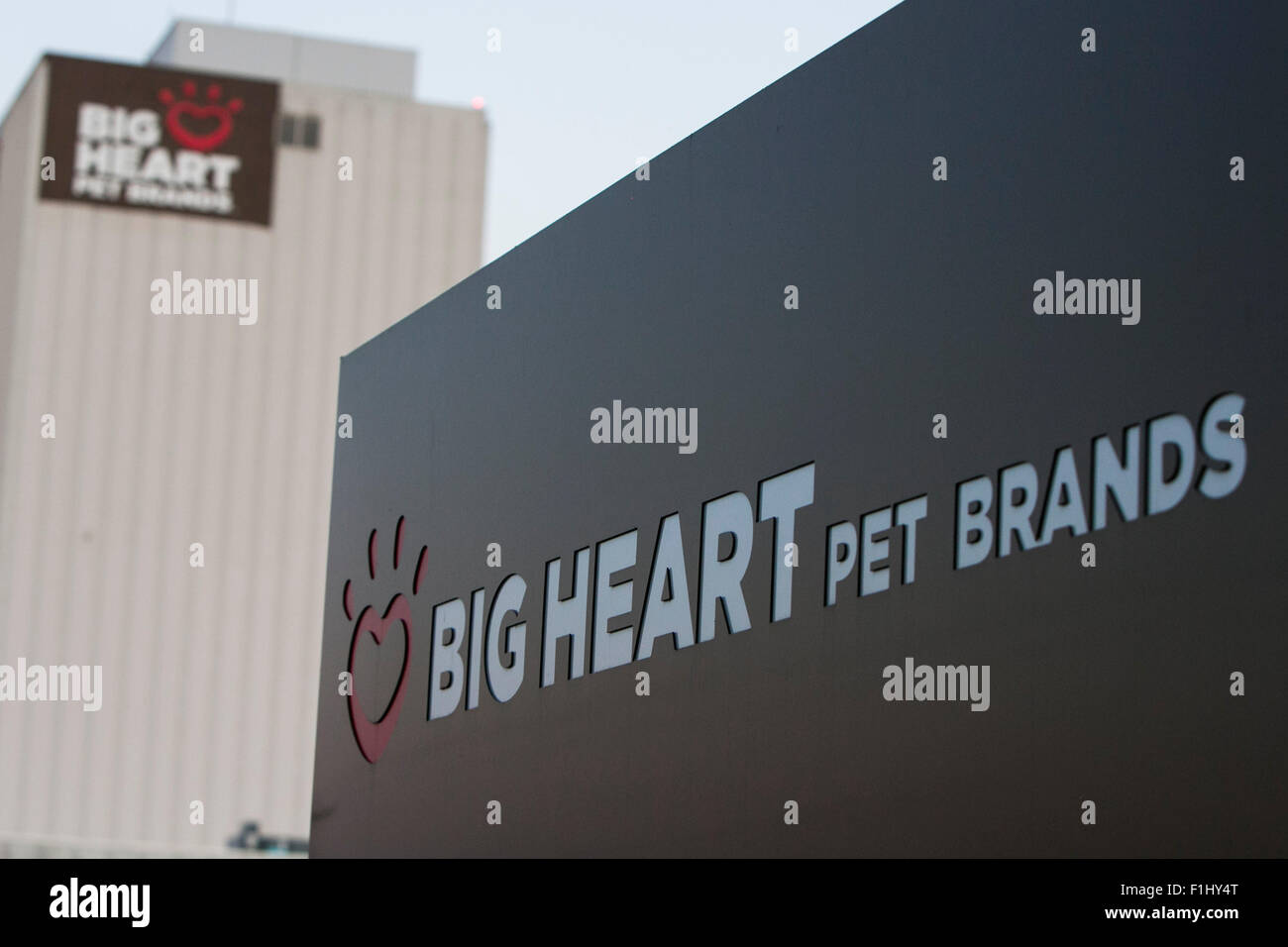 Big heart pet brands hi res stock photography and images alamy