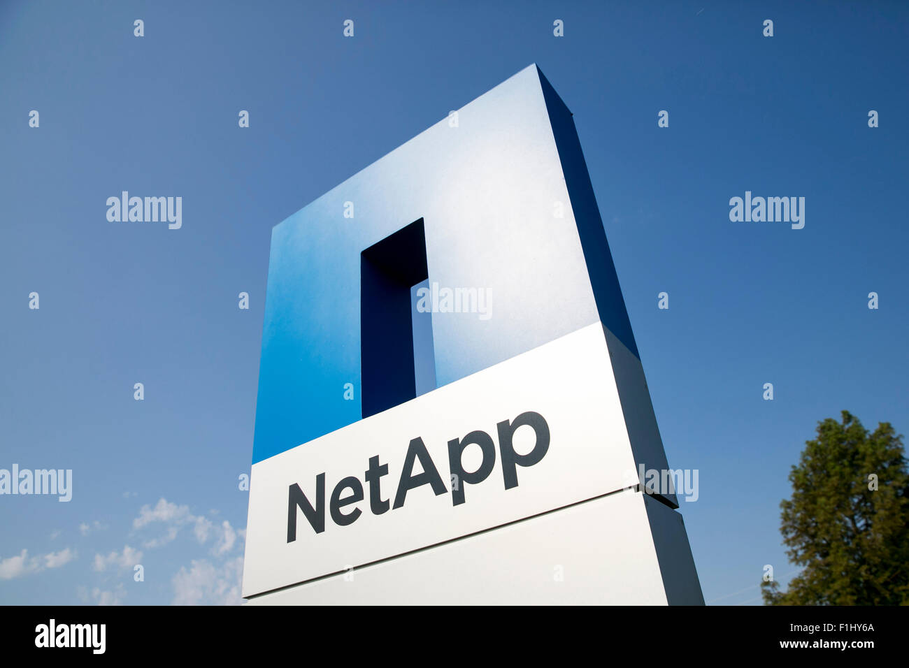 A logo sign outside of a facility occupied by NetApp, Inc., in Wichita, Kansas, on August 22, 2015. Stock Photo