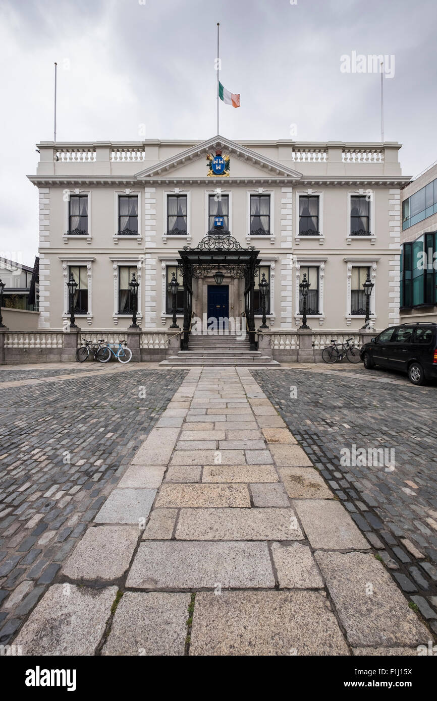 The Mansion house on Dawson Street, Dublin. Mayoral residence, flag at half mast in mourning. Dublin Ireland Stock Photo