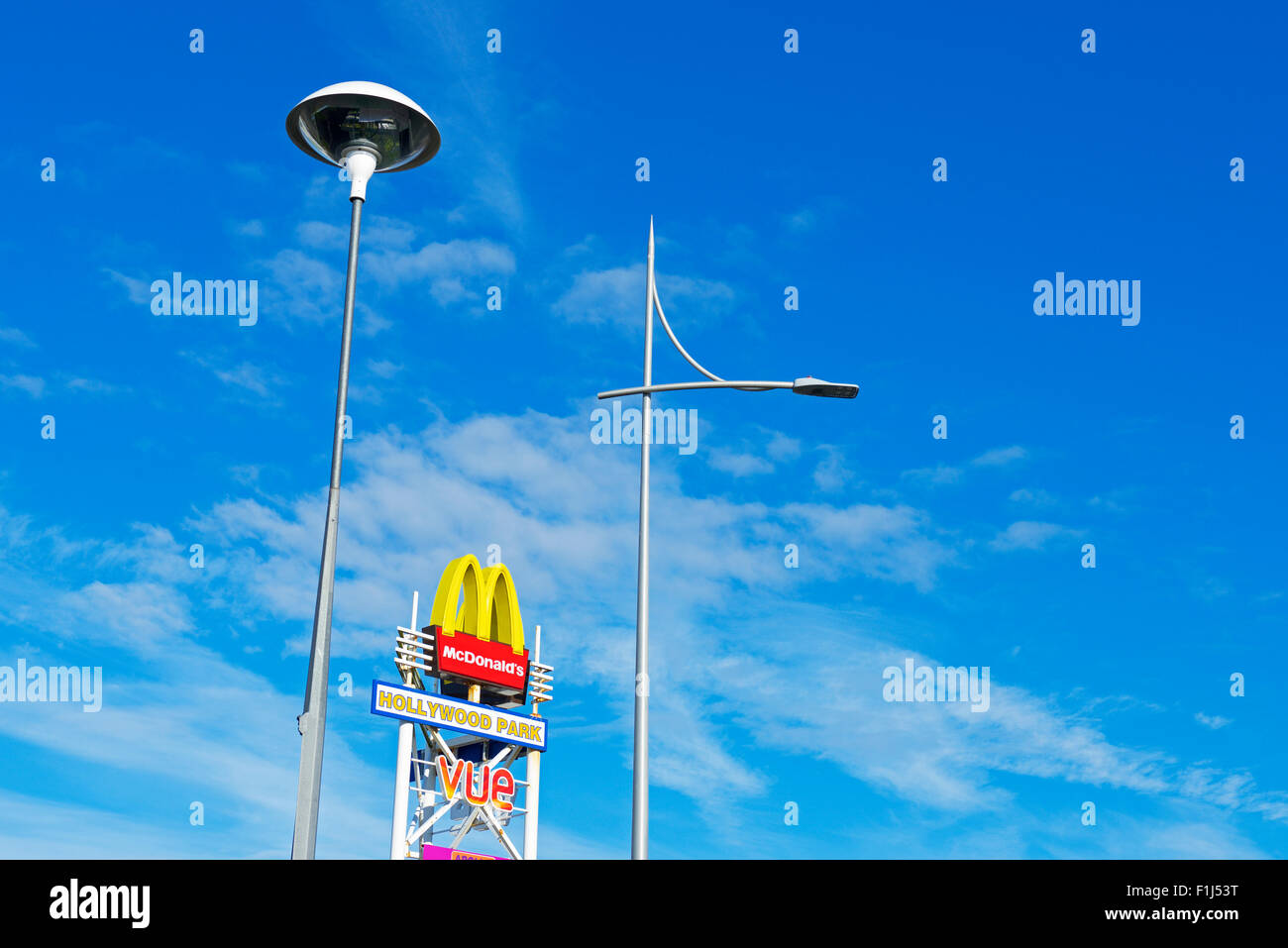 Golden arches hi-res stock photography and images - Alamy