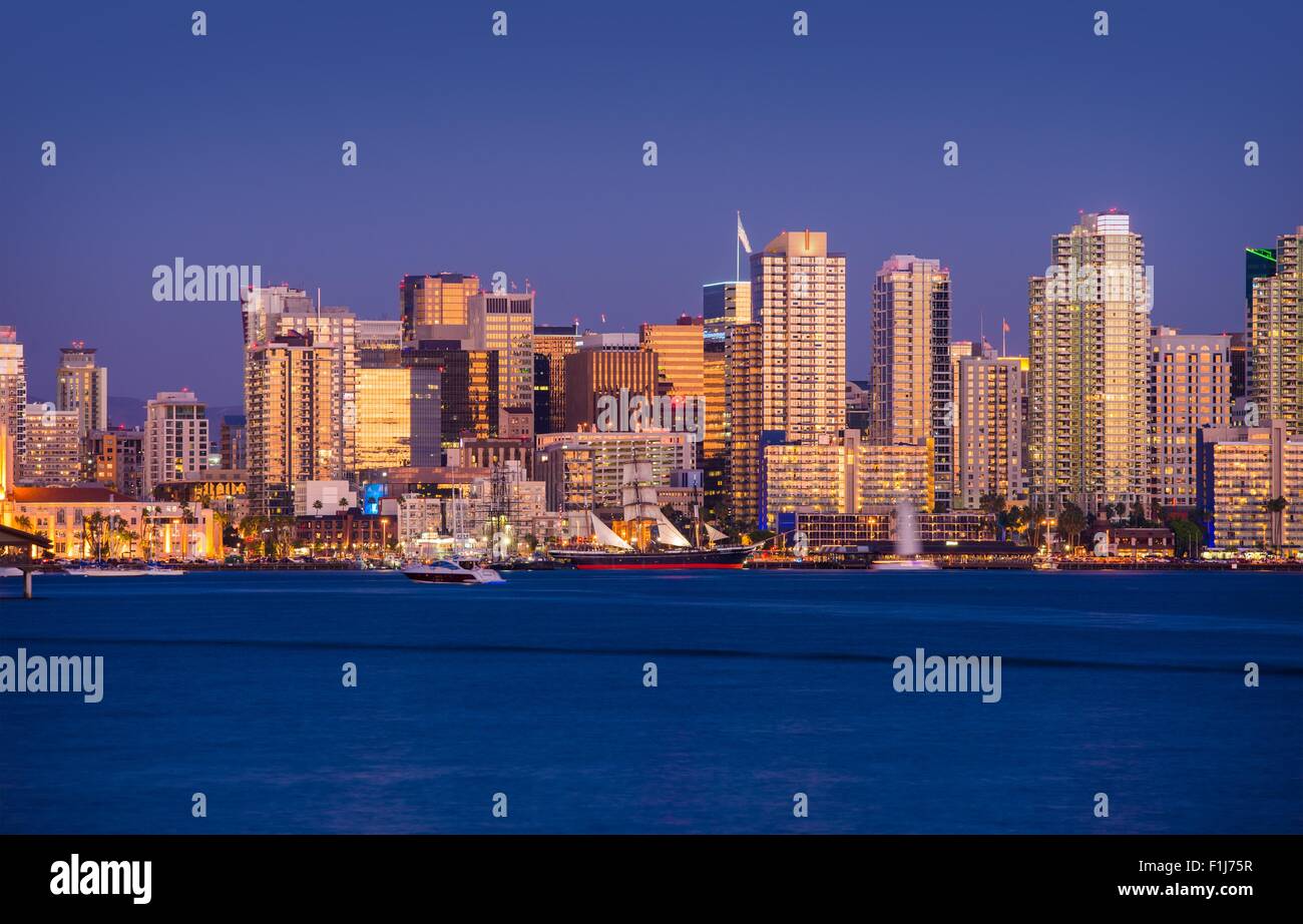 San diego waterfront california hi-res stock photography and images - Alamy