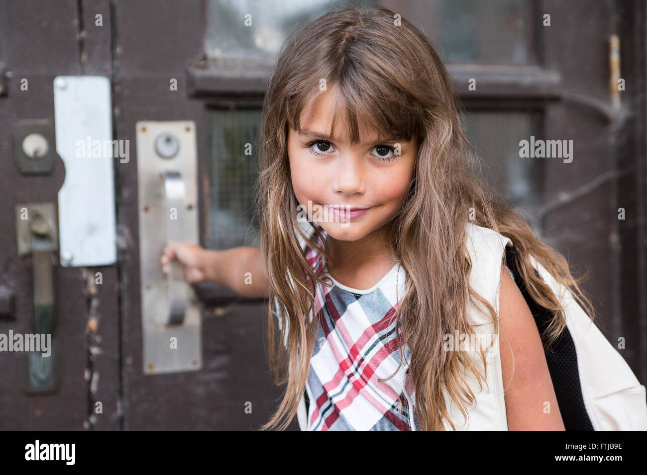 Eight years old school girl hi-res stock photography and images - Alamy