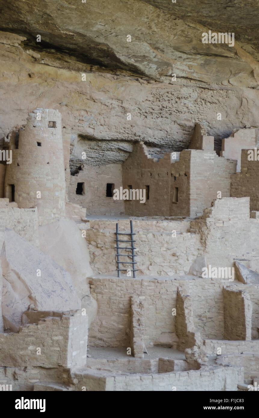 Close up of Cliff Palace dwelling in Mesa Verde National Park Stock ...