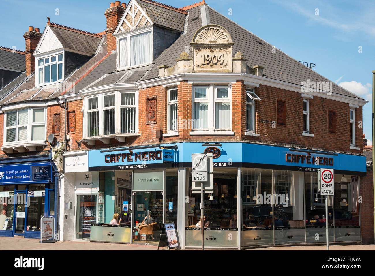 Caffè Nero, High Street, Weybridge, Surrey, England, United Kingdom Stock Photo