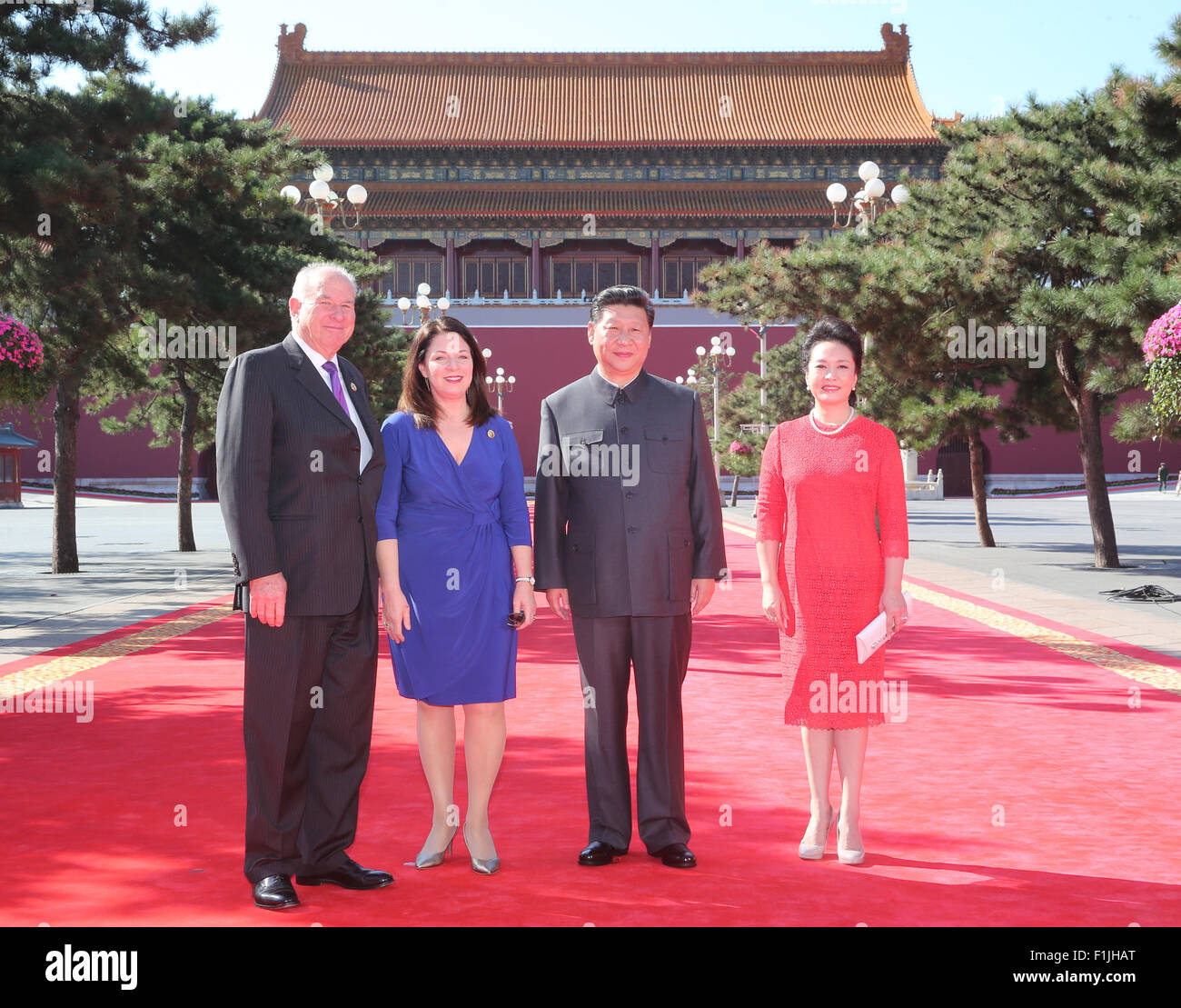 Mark mckinnon hires stock photography and images Alamy