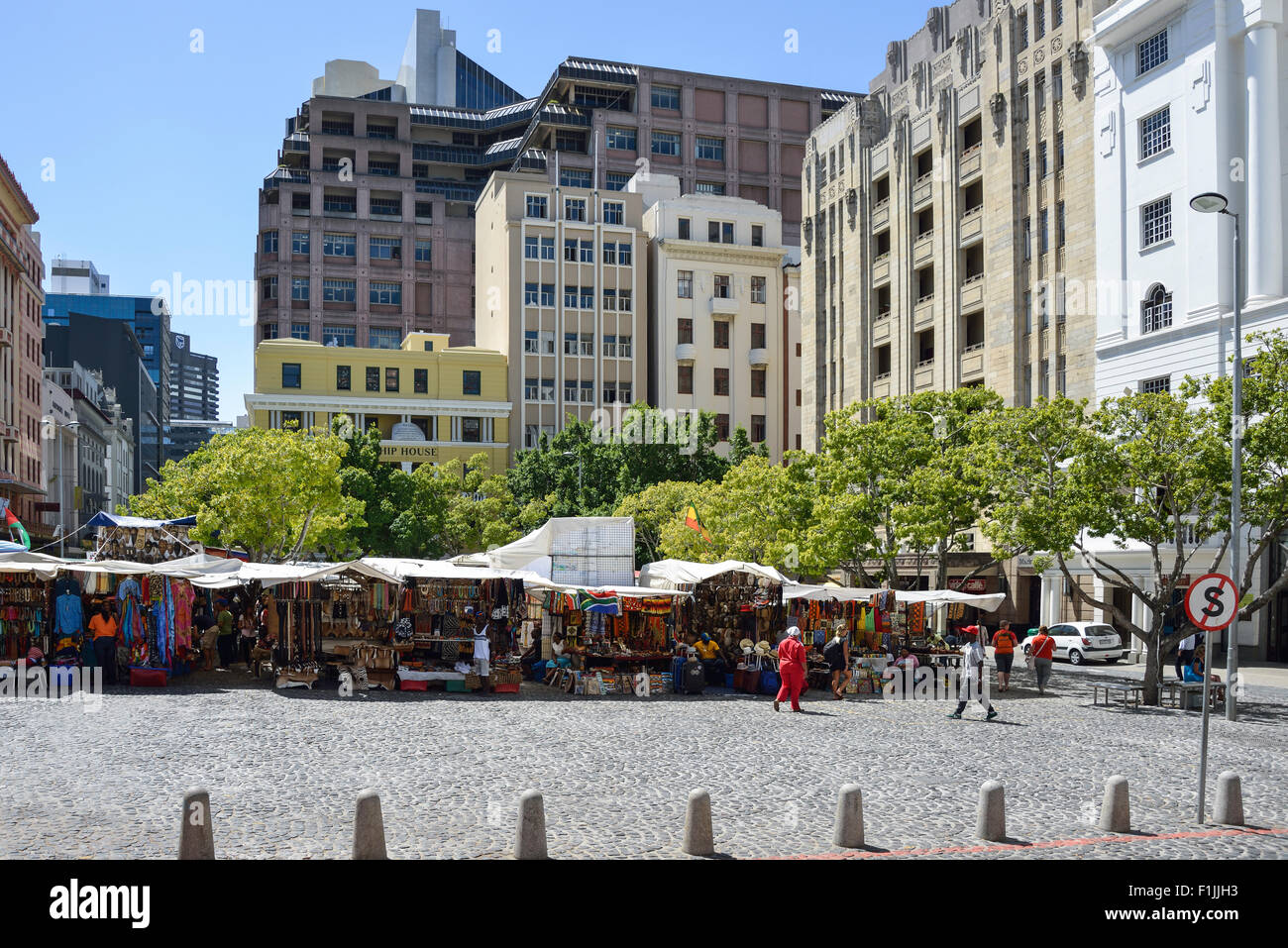 Market stalls in Green Market Square, CBD, Cape Town, Western Cape Province, Republic of South Africa Stock Photo