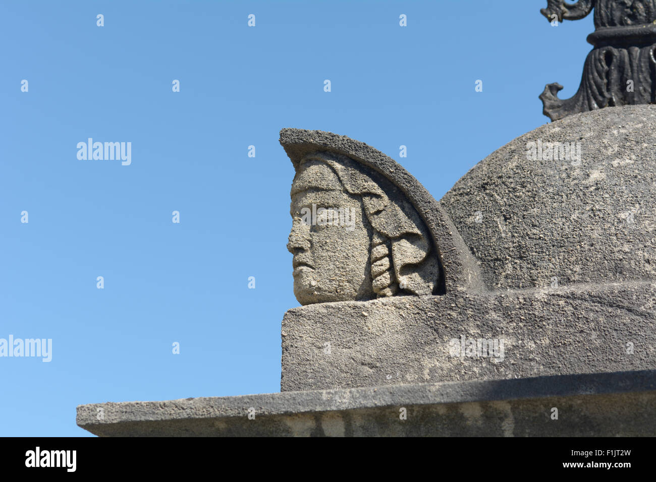 Mans head statue carved into tomb in Bordeaux, France Stock Photo Alamy