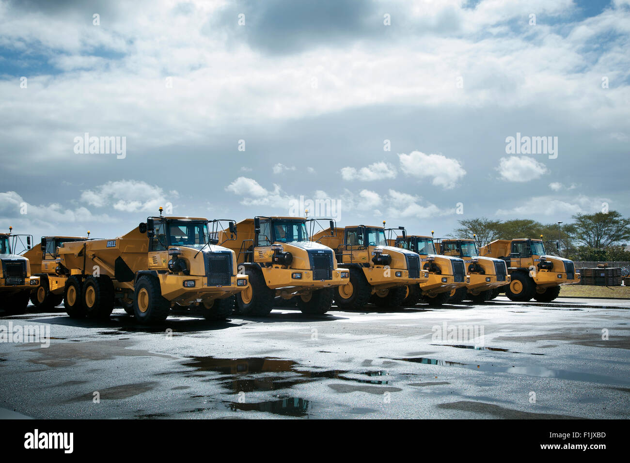 Articulated Dump Trucks, Bell Equipment, Richards Bay Stock Photo Alamy