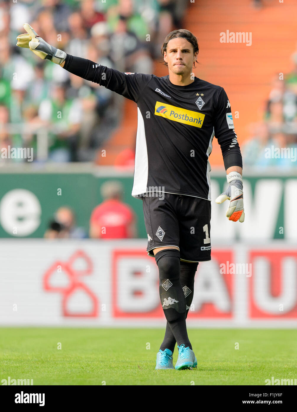 Moenchengladbach's goalkeeper Yann Sommer reacts during the Bundesliga soccer match SV Werder Bremen vs Borussia Moenchengladbach in Bremen, 30 August 2015. Photo: Thomas Eisenhuth/dpa- NO WIRE SERVICE - Stock Photo