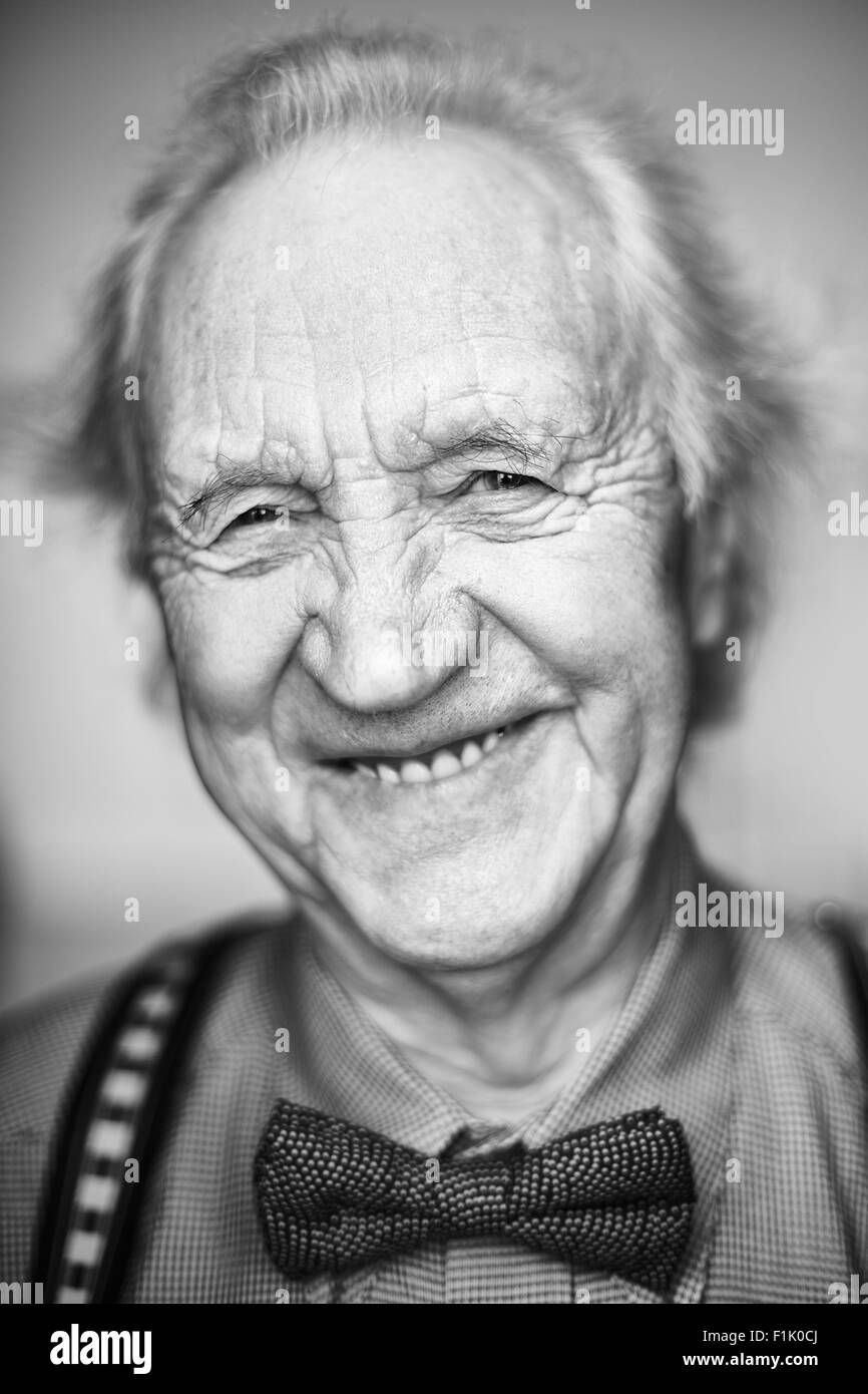 Wrinkled old man Black and White Stock Photos & Images - Alamy