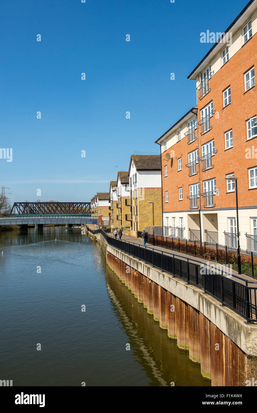 Buildings that have been redeveloped for housing at the side of the River Tyne, Newcastle Upon Tyne, England. Stock Photo