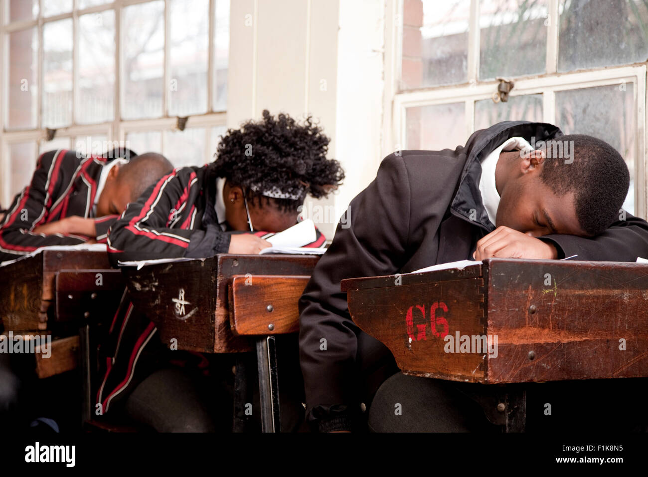 South africa black students hi-res stock photography and images - Alamy