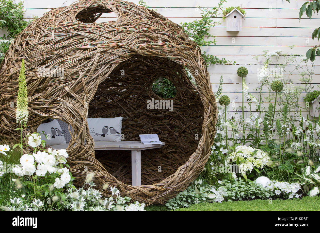 Living Landscapes, City Twitchers Garden, Designer CouCou Design, Sarah Keyser, RHS Hampton Court Flower Show 2015 Stock Photo