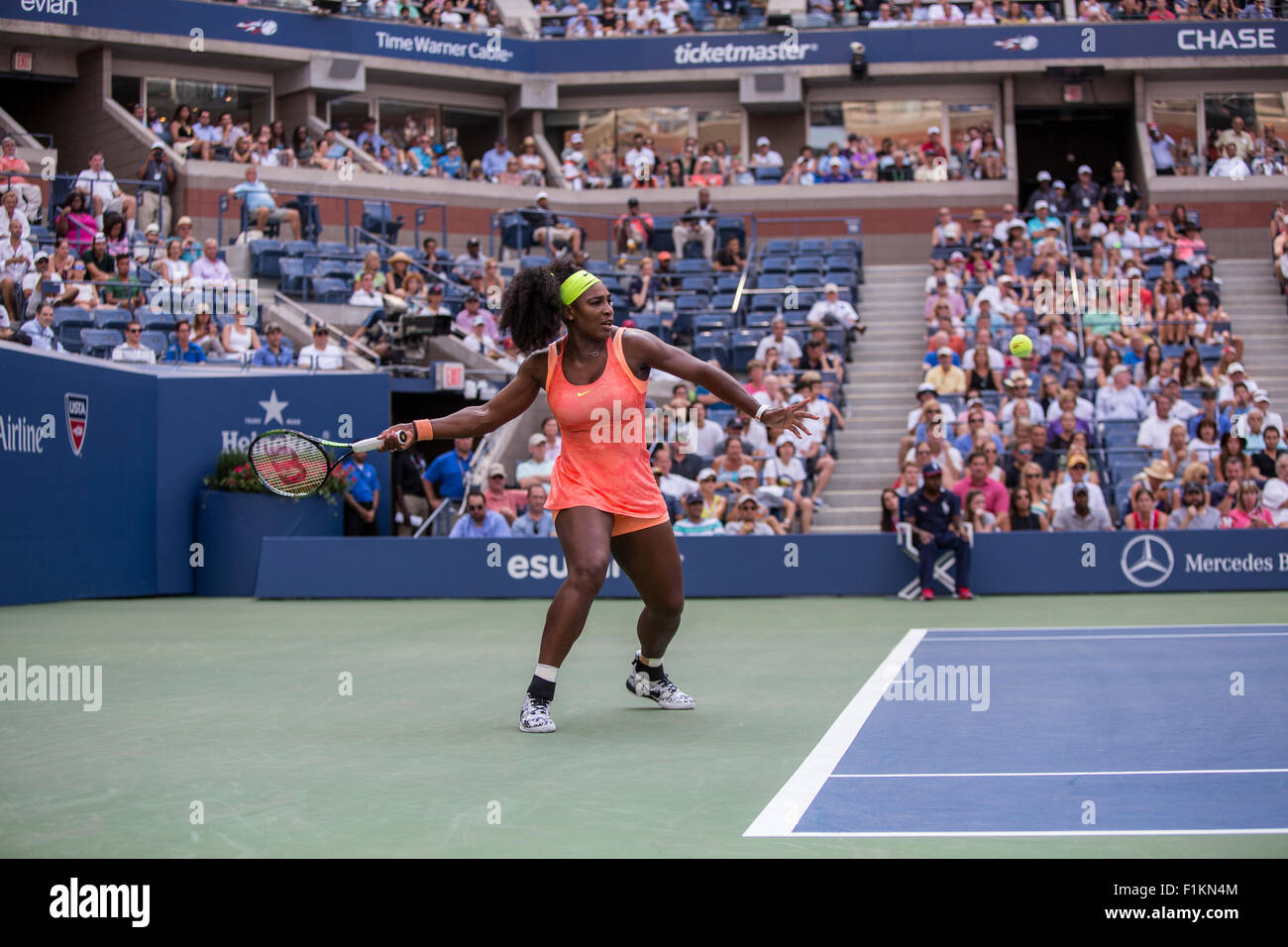 Serena Williams competing at the 2015 US Open Tennis Stock Photo