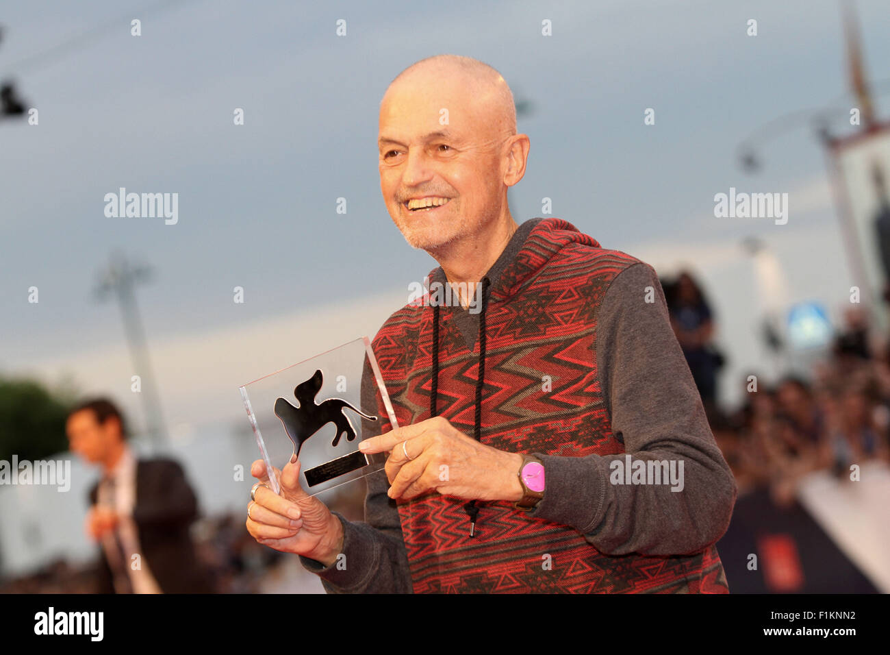 Venice, Italy. 3rd September, 2015. Director Jonathan Demme poses with his Visionary Talent Award 2015 attends Spotlight Premiere at the 72th Venice Film Festival Credit:  Andrea Spinelli/Alamy Live News Stock Photo