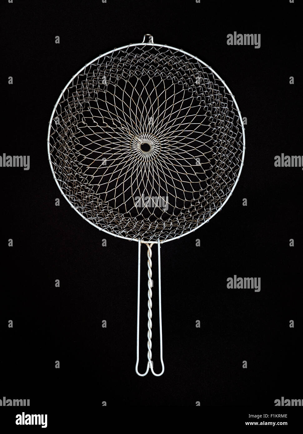 Vintage salad strainer (SOLD) main image 1