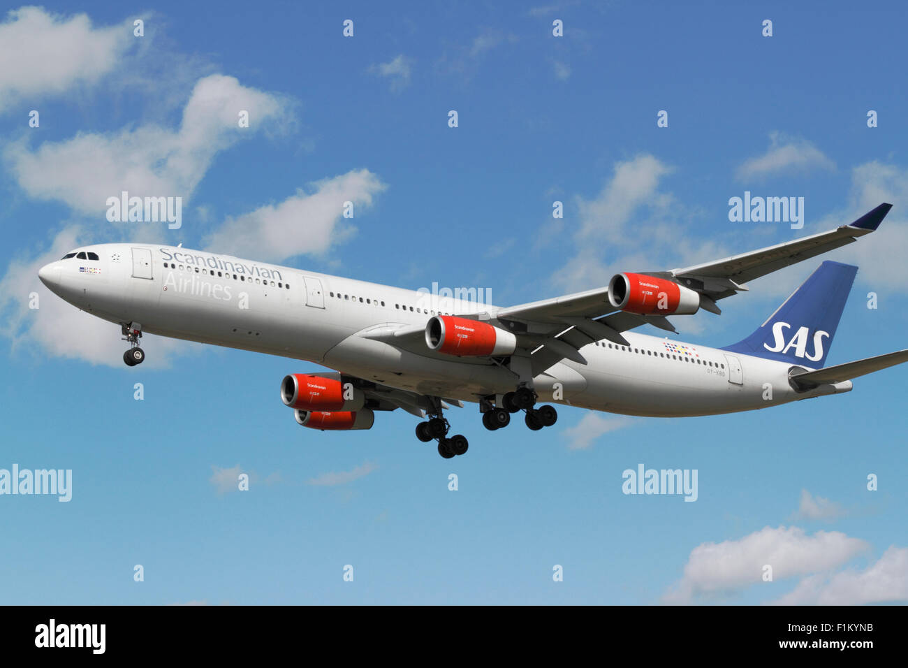 SAS, Scandinavian Airlines A340-300, flight SK936, OY-KBD, on final approach to Copenhagen Airport, CPH, Denmark from SF, USA Stock Photo