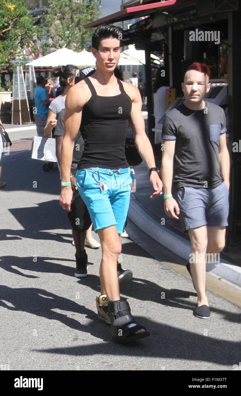 Self-proclaimed 'Human Ken Doll' Justin Jedlica goes shopping at The Grove  Featuring: Justin Jedlica Where: Los Angeles, California, United States  When: 03 Jul 2015 Stock Photo - Alamy
