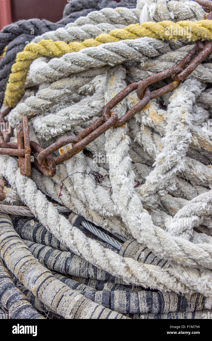 several ship ropes and metal chain Stock Photo Alamy