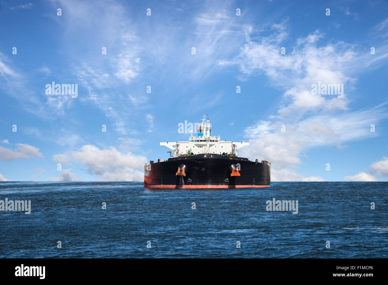 Oil tanker ship hi-res stock photography and images - Alamy