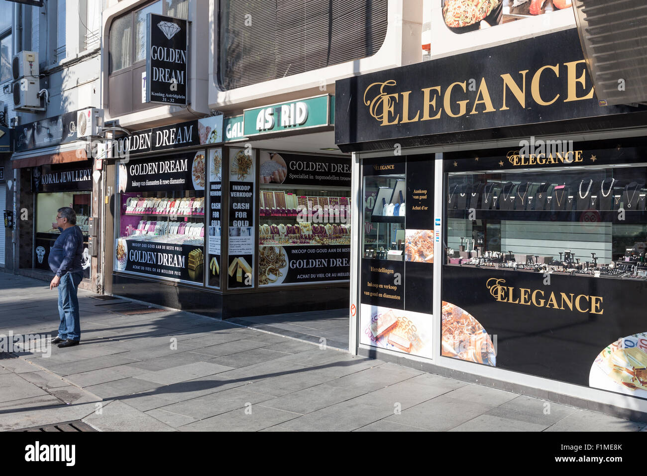 Antwerp diamond district hires stock photography and images Alamy