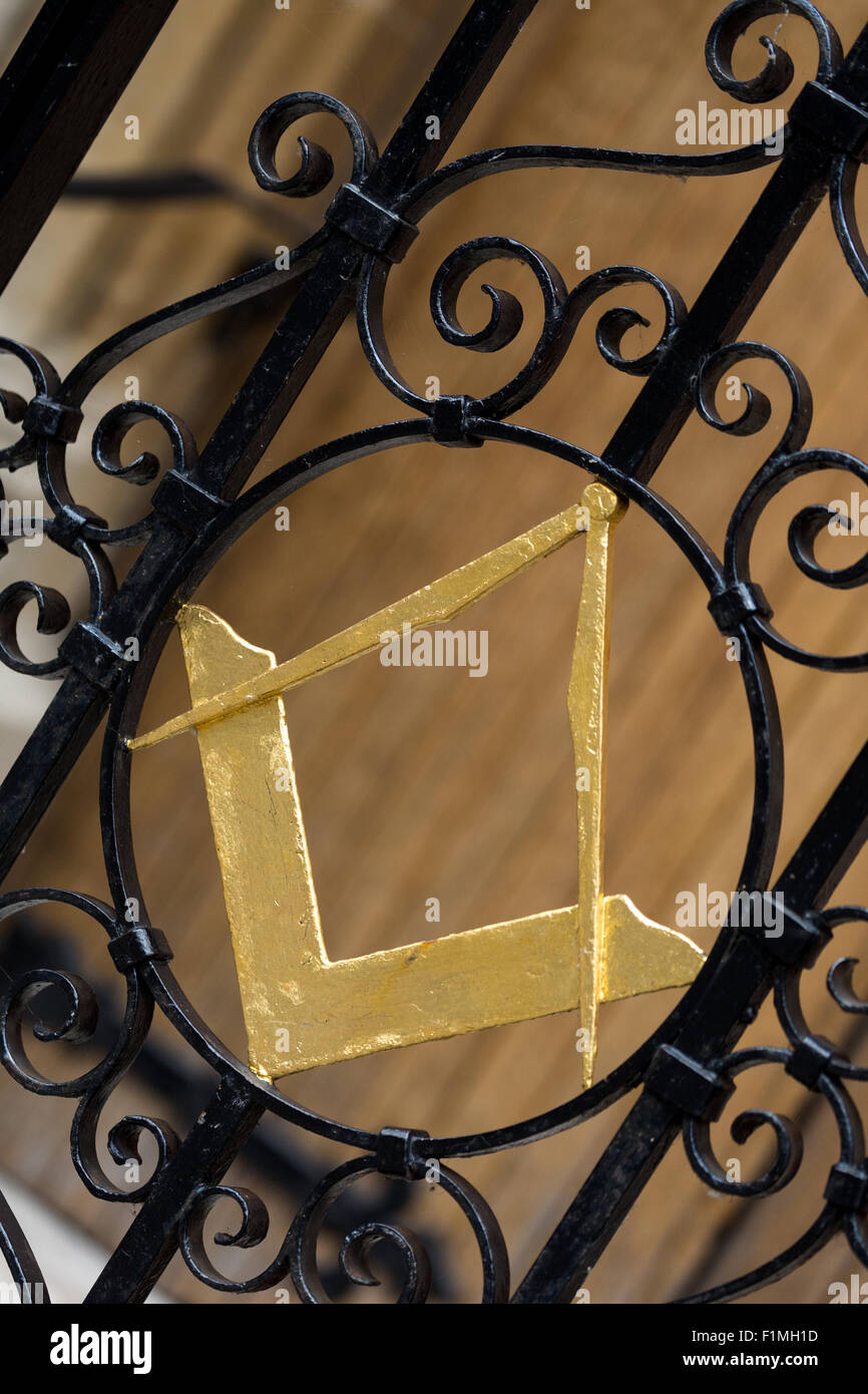 The symbol of the Freemasons on an old gate. Salisbury England UK Stock Photo