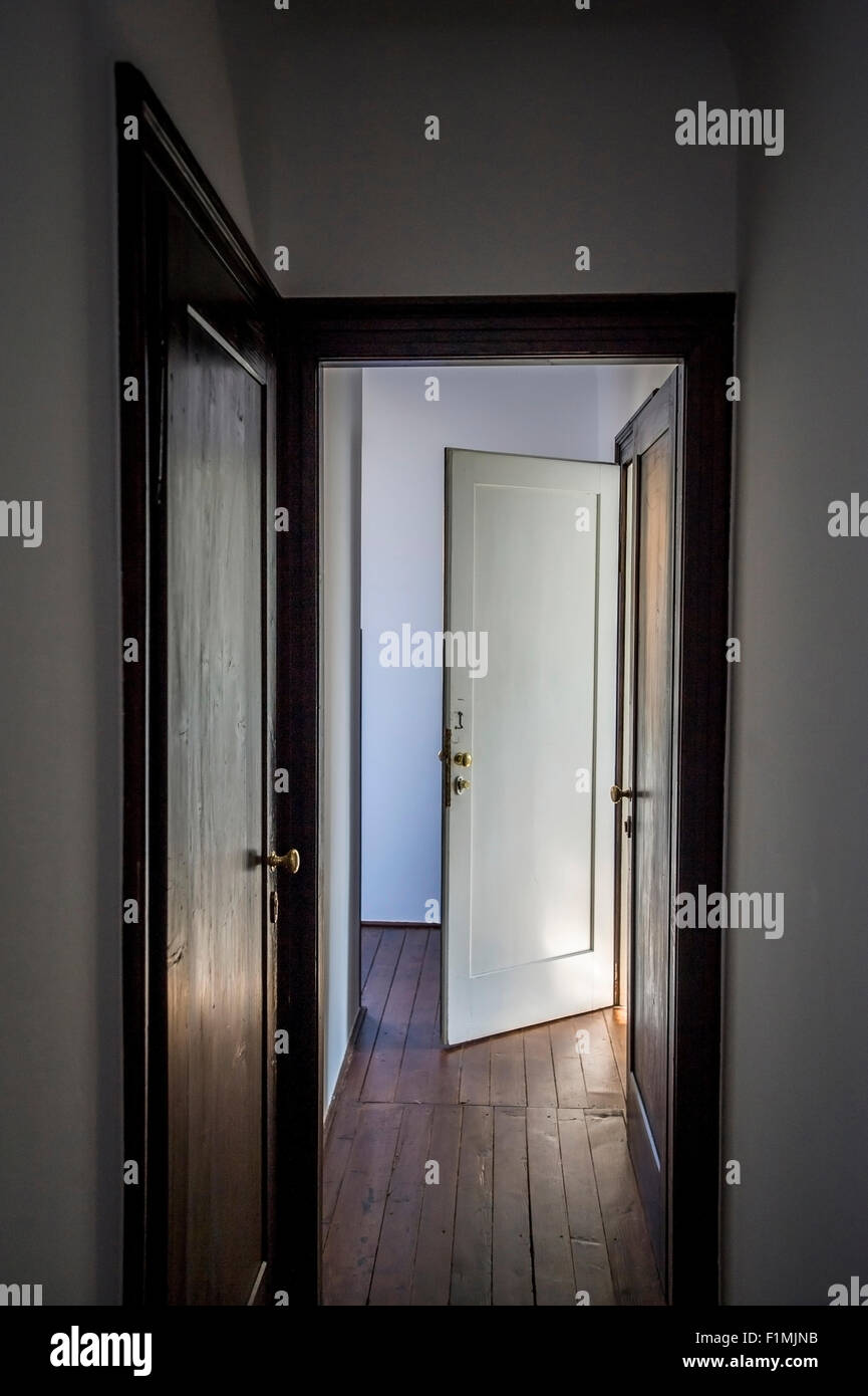 open white interior door in vacant house Stock Photo