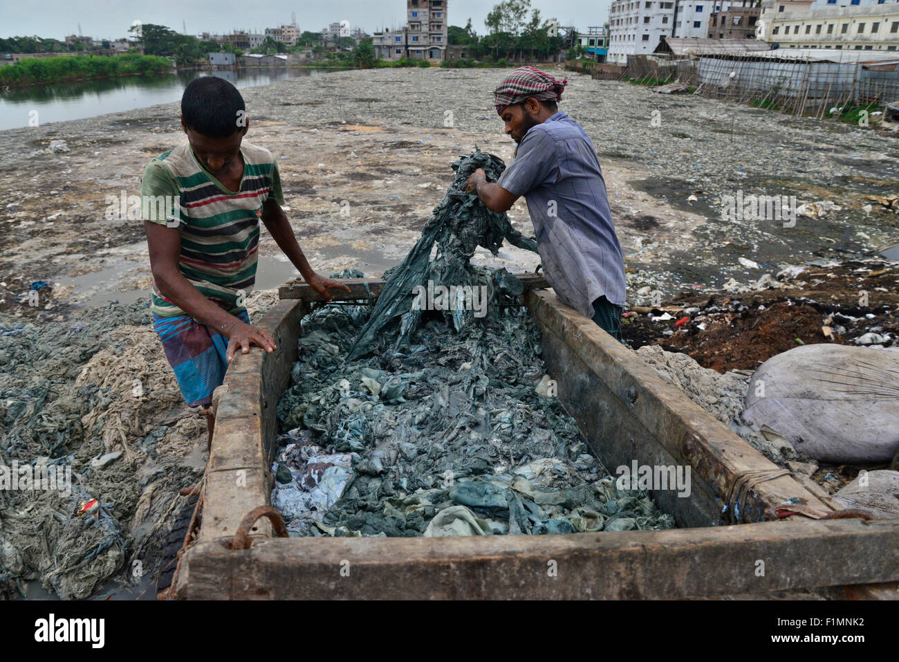 Bangladeshi day labors works in toxic polluted environment in the