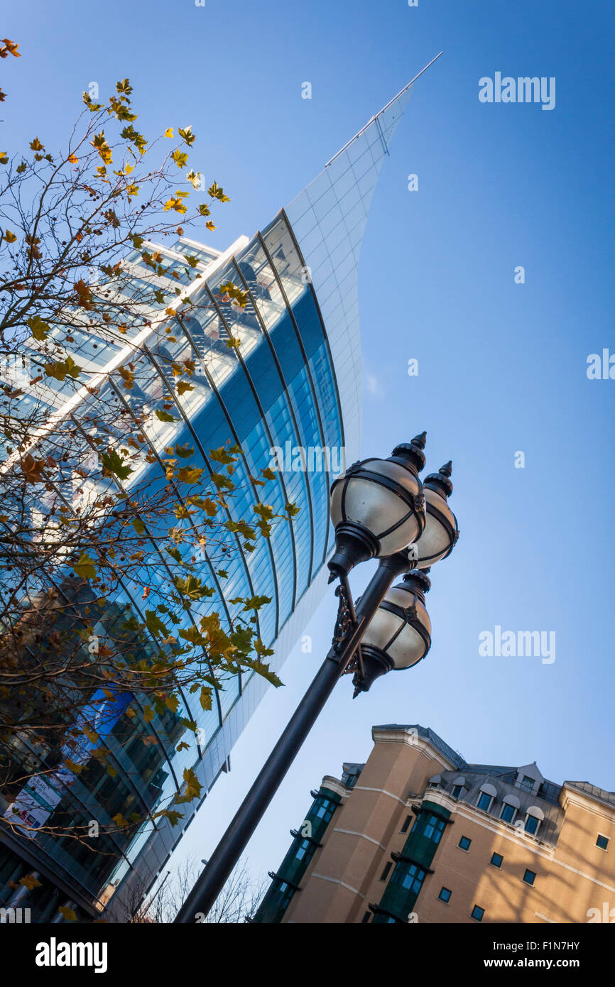 The Blade, at 128 metres (420 ft) high is the tallest building in Reading, Berkshire, England. Stock Photo
