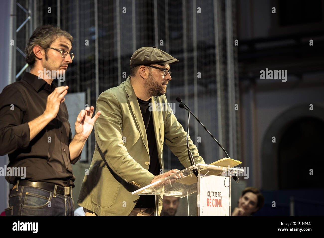 Barcelona, Catalonia, Spain. 4th Sep, 2015. MARTINO NORIEGA, mayor of Santiago de Compostela, delivers a speech during a meeting of the new Spanish leftwing mayors in Barcelona to draw a balance of their first 100 days in office Credit:  Matthias Oesterle/ZUMA Wire/Alamy Live News Stock Photo