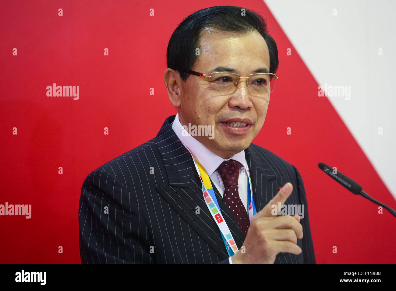 Berlin, Germany. 4th Sep, 2015. Li Dongsheng, Chairman of TCL Cooperation, speaks during the opening ceremony of 'China Brand Show' at the 55th IFA consumer electronics fair in Berlin, Germany, on Sept. 4, 2015. More than 150 exhibitors from China would present their latest products at this year's IFA consumer electronics fair, Europe's largest consumer electronics and home appliances fair, which kicked off on Friday in Berlin. Credit:  Zhang Fan/Xinhua/Alamy Live News Stock Photo