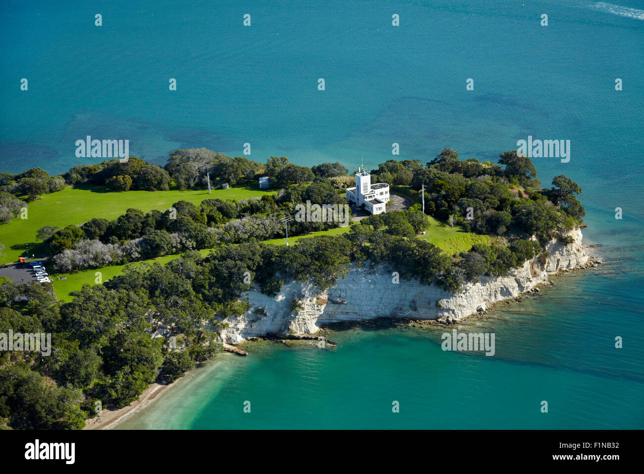 Howick Golf Course and Musick Memorial Radio Station, Musick Point