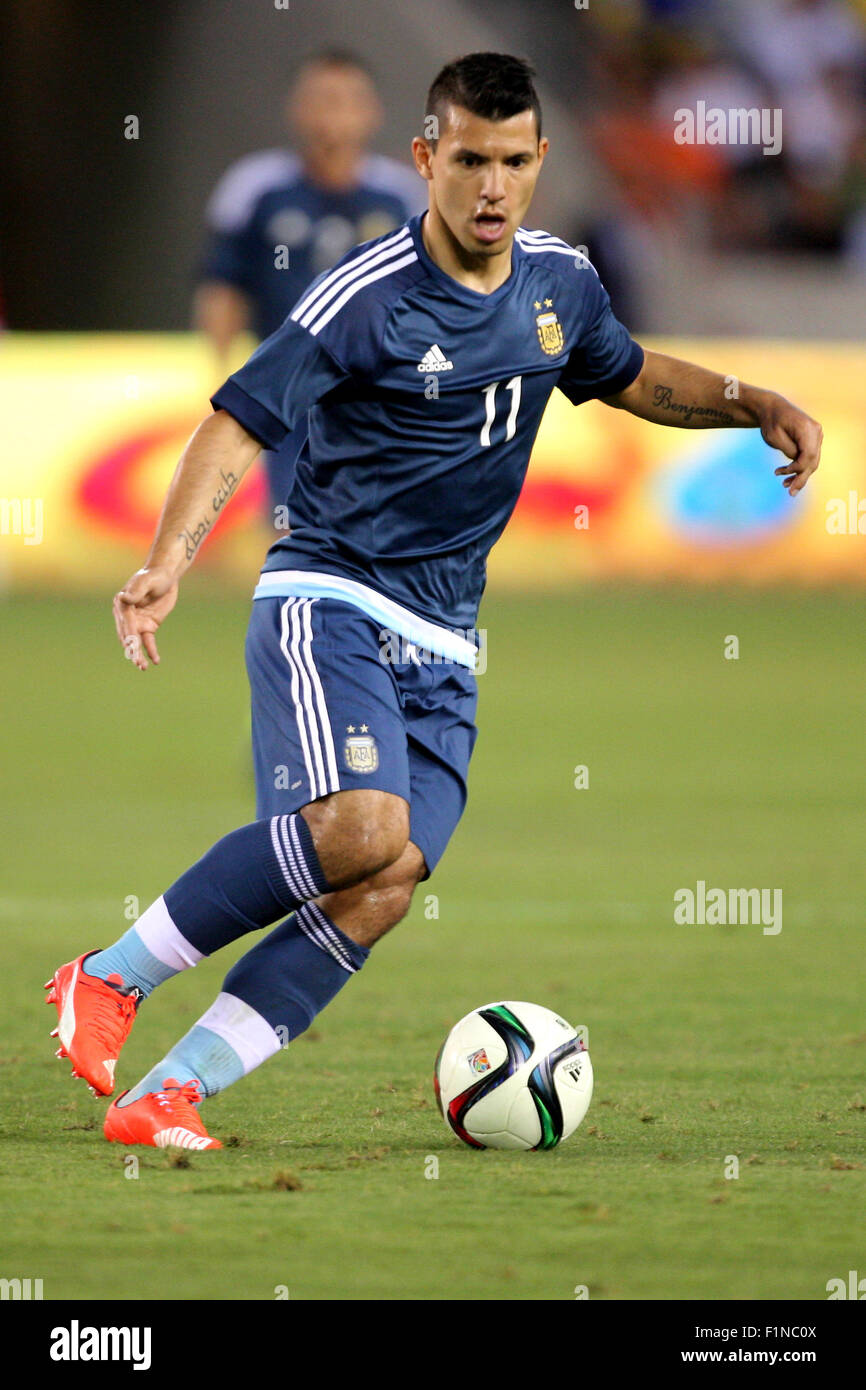 Houston, TX, USA. 04th Sep, 2015. Argentina forward Sergio Aguero (11) looks to control the ball in the offensive zone during an international friendly soccer match between Argentina and Bolivia from BBVA Compass Stadium in Houston, TX. Credit image: Erik Williams/Cal Sport Media/Alamy Live News Stock Photo