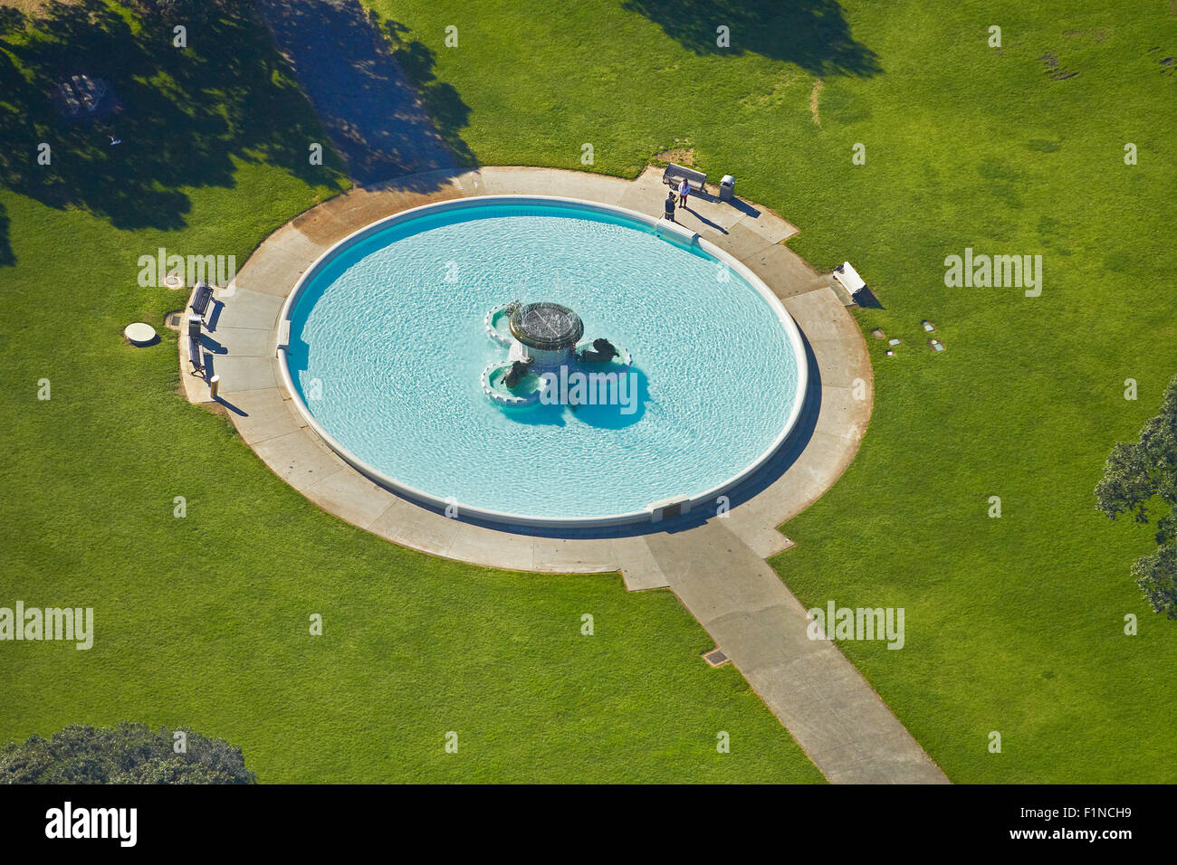 Fountain, Mission Bay Reserve, Auckland, North Island, New Zealand - aerial Stock Photo