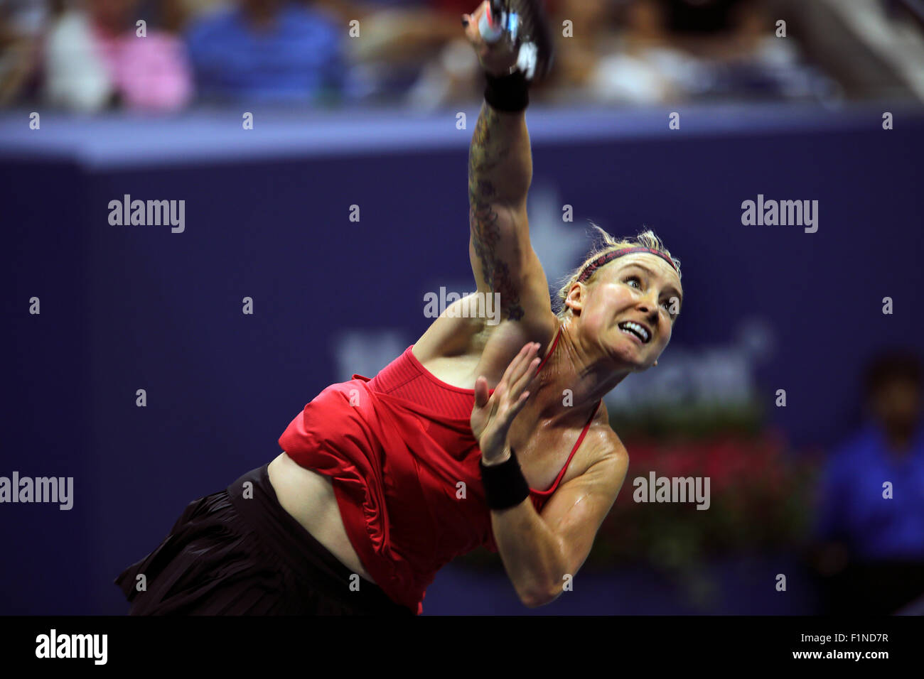 New York, USA. 4th September, 2015. Bethanie Mattek-Sands serving during her third round match against Serena Williams at the U.S. Open in Flushing Meadows, New York on September 4th, 2015.  Williams won the match in three sets after losing the first set to Mattek-Sands. Credit:  Adam Stoltman/Alamy Live News Stock Photo