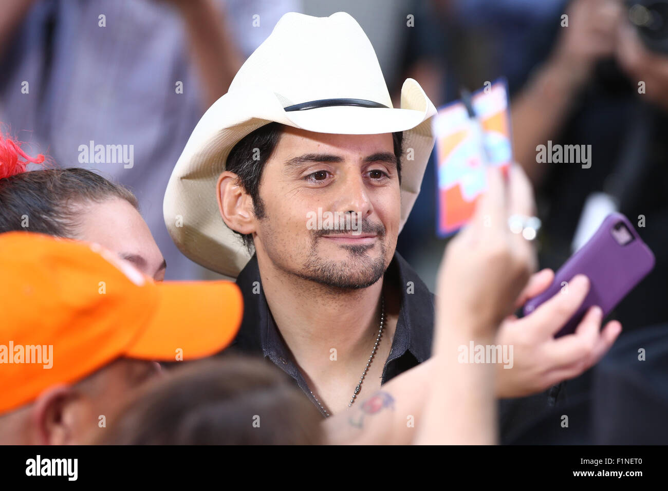 Brad paisley hires stock photography and images Alamy
