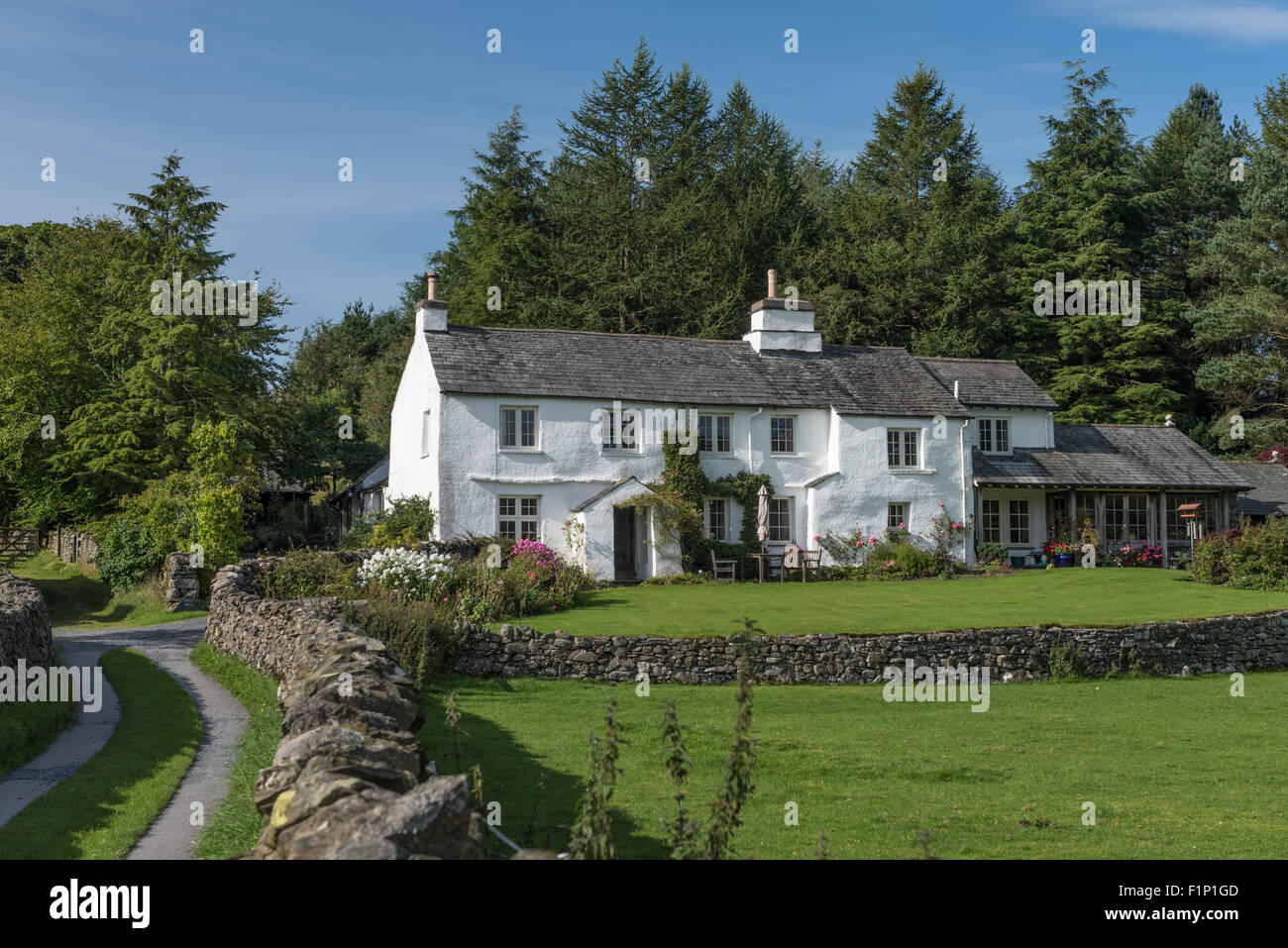 Whitewashed croft hires stock photography and images Alamy