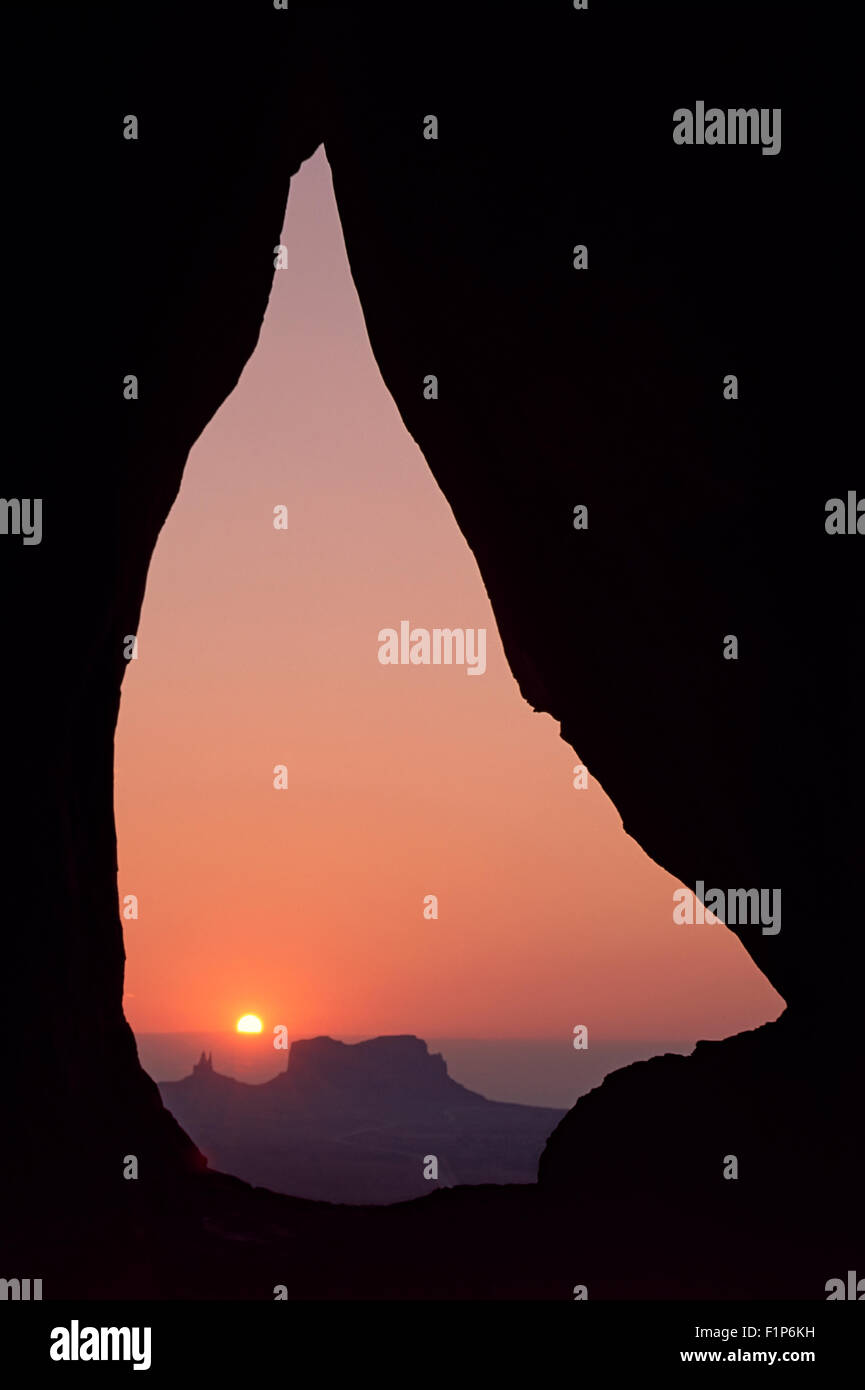 Sunrise through Tear Drop Window, Monument Valley, Utah / Arizona, USA Stock Photo